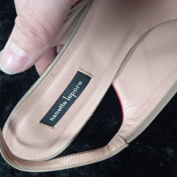 Nanette Lepore red kitten heel - Picture 4 of 8